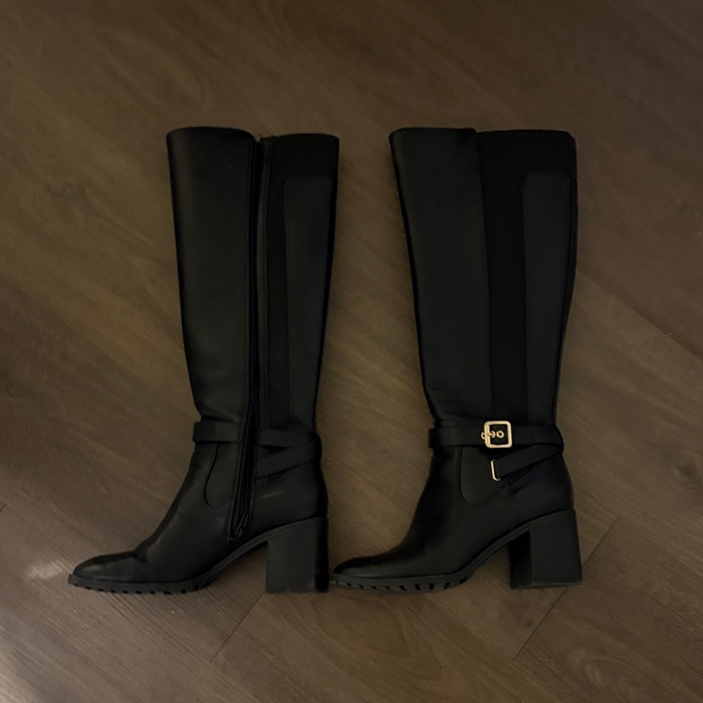 Black Knee-High Women's Boots - Picture 3 of 3